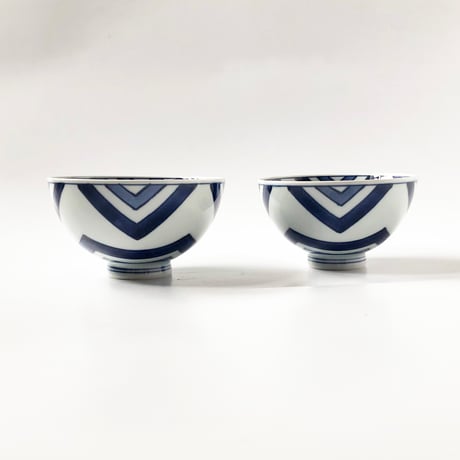 有田焼 青花 江戸紋 丸飯碗〈新品〉