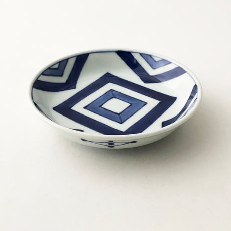 有田焼 青花 江戸紋 渕上り4寸皿〈新品〉