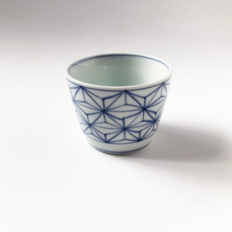 有田焼 青花 麻の葉そば猪口〈新品〉