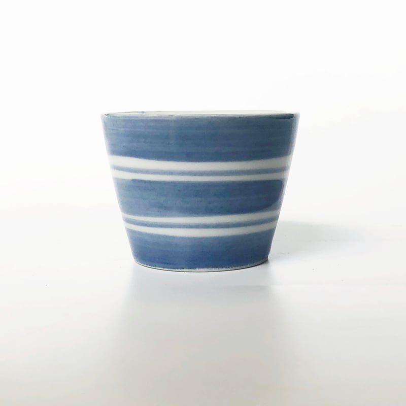 九谷焼 九谷青窯 豆猪口 筋入り濃コマ〈新品〉 | 器屋 HAKOBE