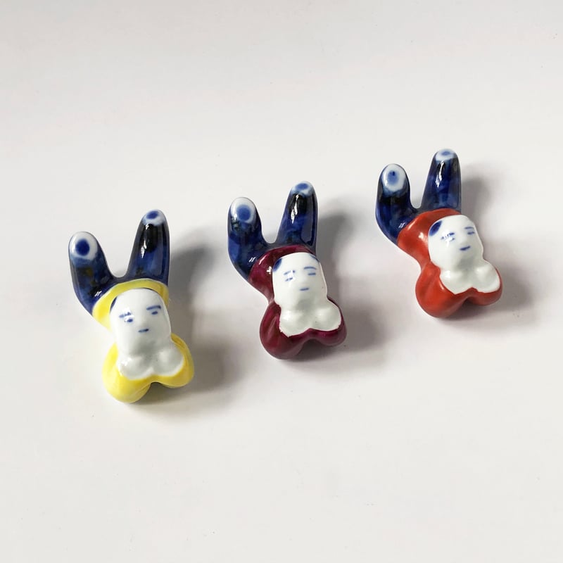 有田焼 其泉 五色唐子 箸置き〈新品〉 | 器屋 HAKOBE