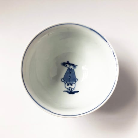 有田焼 青花 ばら絵 3.5寸 反飯碗〈新品〉