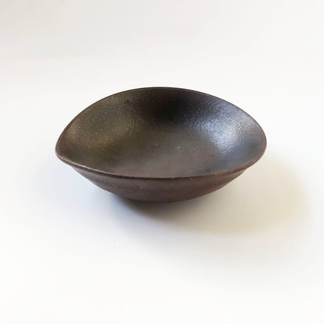 伊賀焼 長谷園 いぶし アケビ小鉢〈新品〉