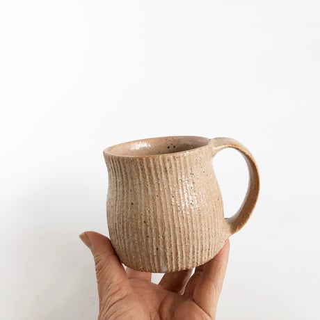 伊賀焼 長谷園 灰釉千筋 茶 マグカップ〈新品〉