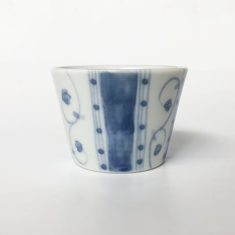 九谷焼 九谷青窯 蕎麦猪口 割取小花〈新品〉 | 器屋 HAKOBE