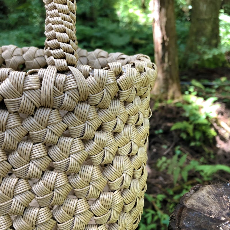 花結び編みのかごバッグ（6本幅）ナチュラル〈新品〉 | 器屋 HAKOBE