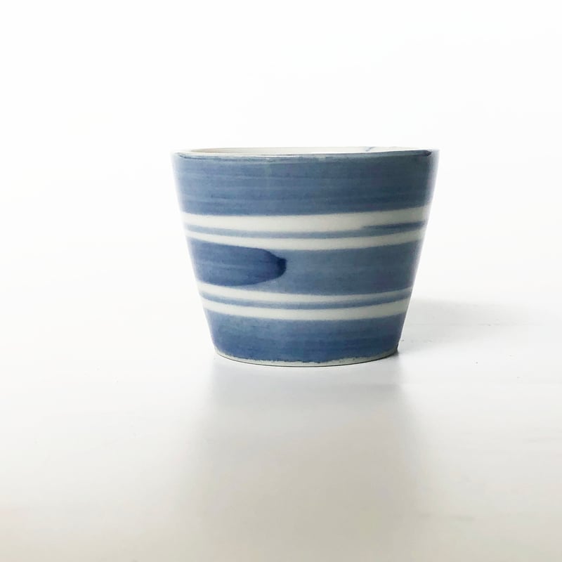 九谷焼 九谷青窯 豆猪口 筋入り濃コマ〈新品〉 | 器屋 HAKOBE