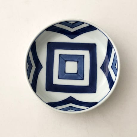 有田焼 青花 江戸紋 渕上り4寸皿〈新品〉