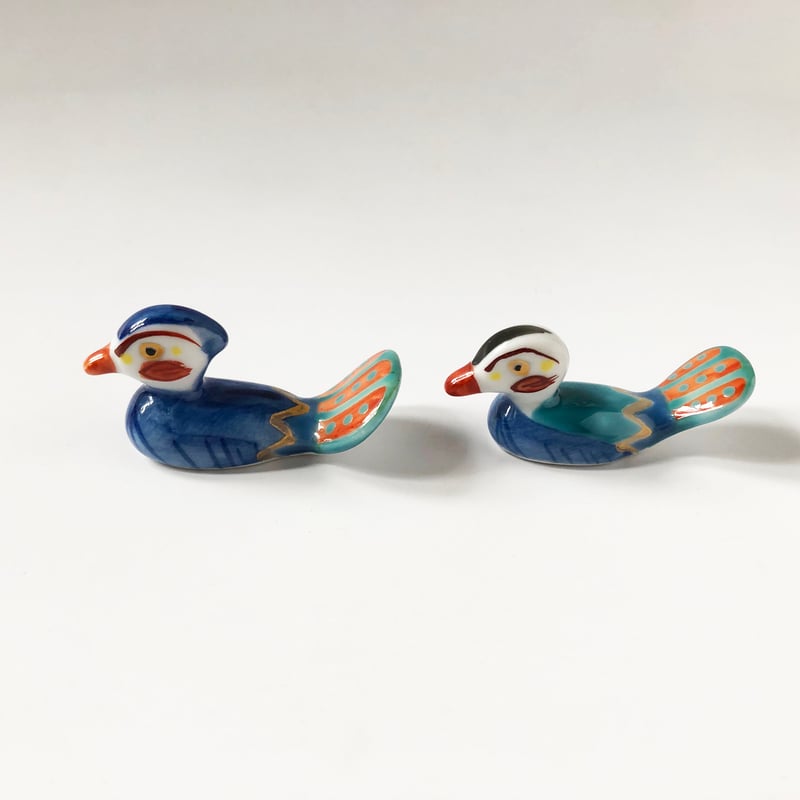有田焼 其泉 おしどり ペア箸置き〈新品〉 | 器屋 HAKOBE