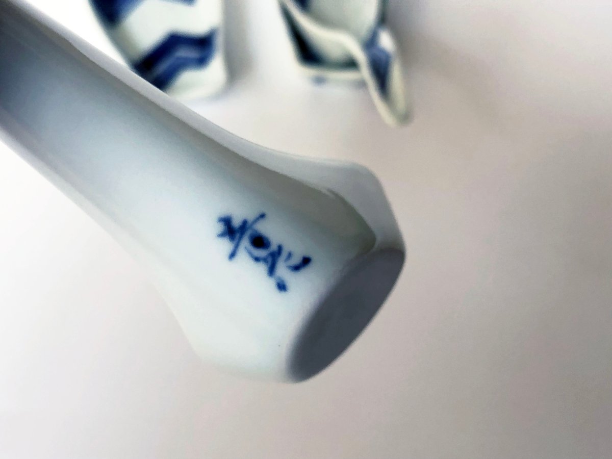 有田焼 青花 江戸紋 長丸レンゲ（台皿付）2セット〈新品〉 | 器屋 HAKOBE
