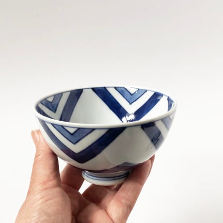 有田焼 青花 江戸紋 丸飯碗〈新品〉