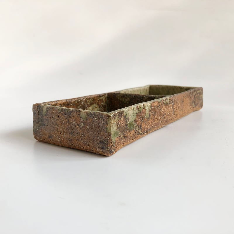 伊賀焼 忠央窯 秋野宏和 長角仕切皿 〈新品〉 | 器屋 HAKOBE