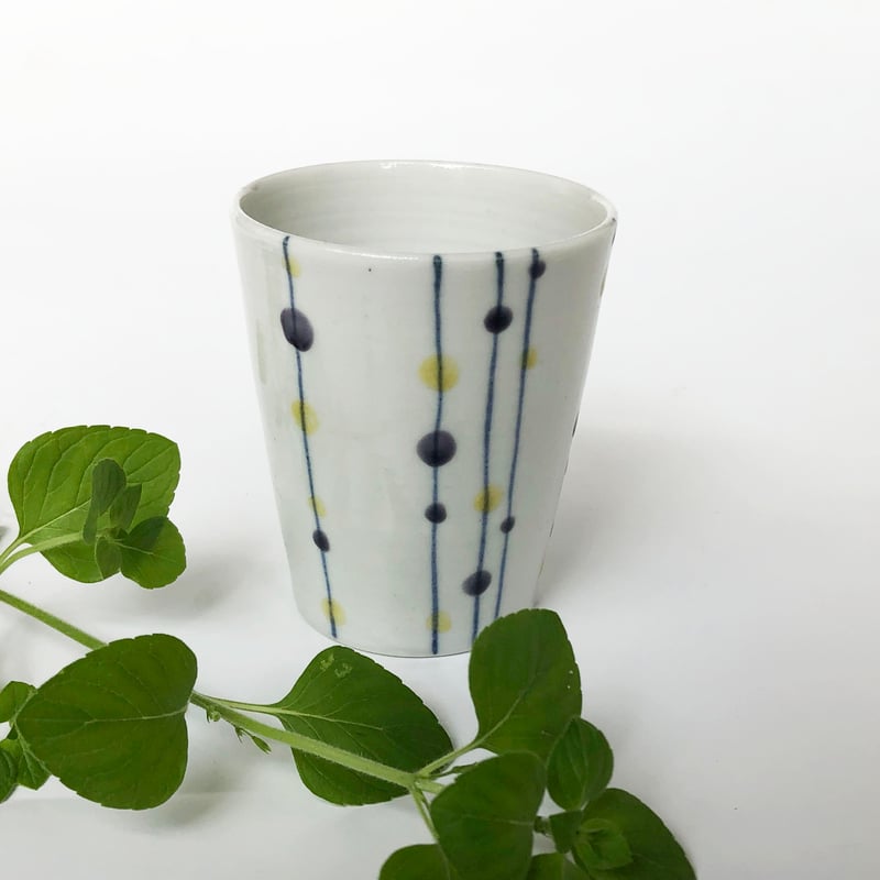 九谷焼 九谷青窯 カップ 色絵線に水玉〈新品〉 | 器屋 HAKOBE
