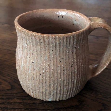 伊賀焼 長谷園 灰釉千筋 茶 マグカップ〈新品〉