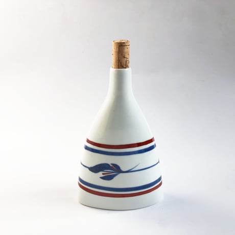 砥部焼 梅山窯 ワインボトル（大） 赤線三つ葉 蓋なし〈新品〉