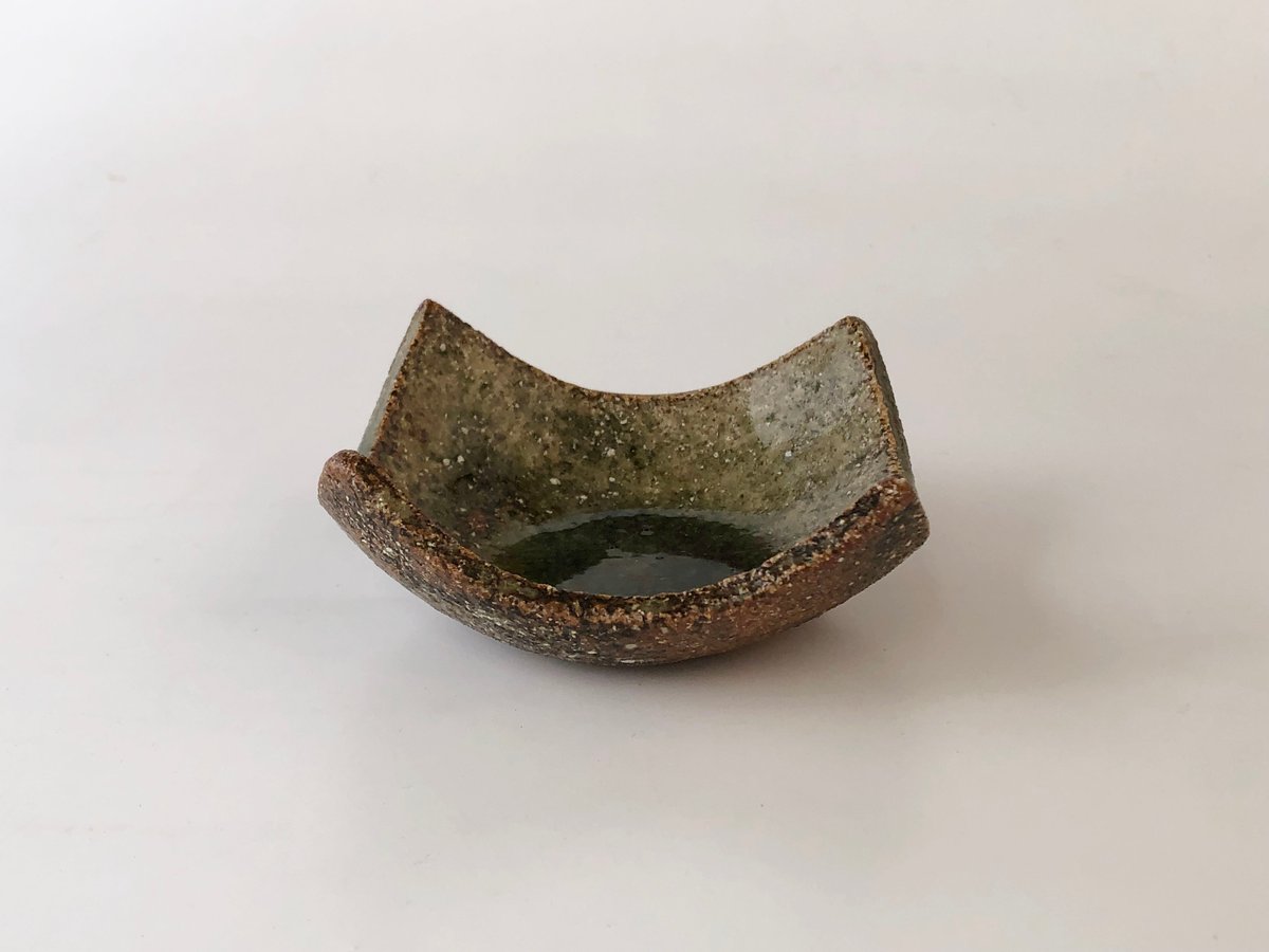 伊賀焼 忠央窯 秋野宏和 反り角小皿 〈新品〉 | 器屋 HAKOBE