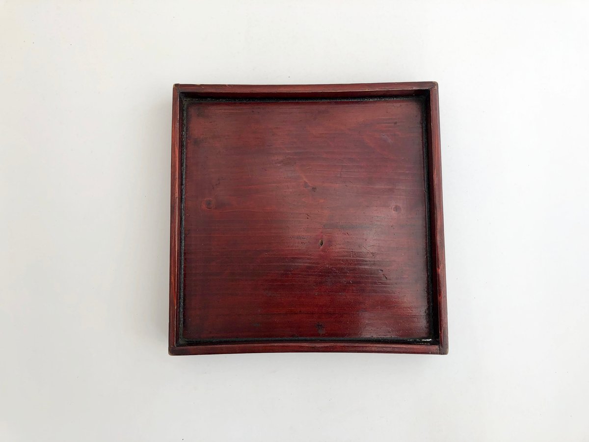 伊勢春慶 胡桃脚膳 岡村長四郎 〈古物〉 | 器屋 HAKOBE