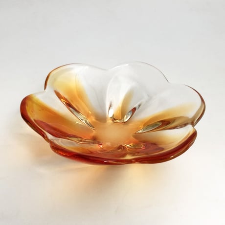 花型ガラス デザート皿 2セット〈古物〉