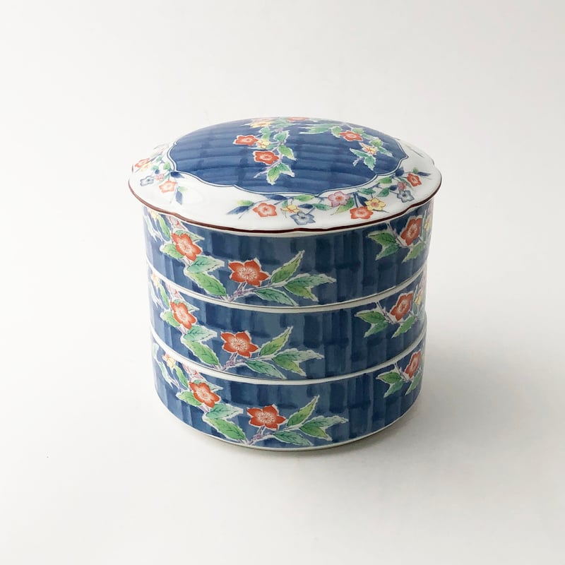 有田焼 峰山窯 三段重〈古物〉 | 器屋 HAKOBE
