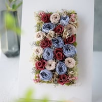 希少なプリザ（枯れない生花）の菊とデンファレをアレンジした 和風