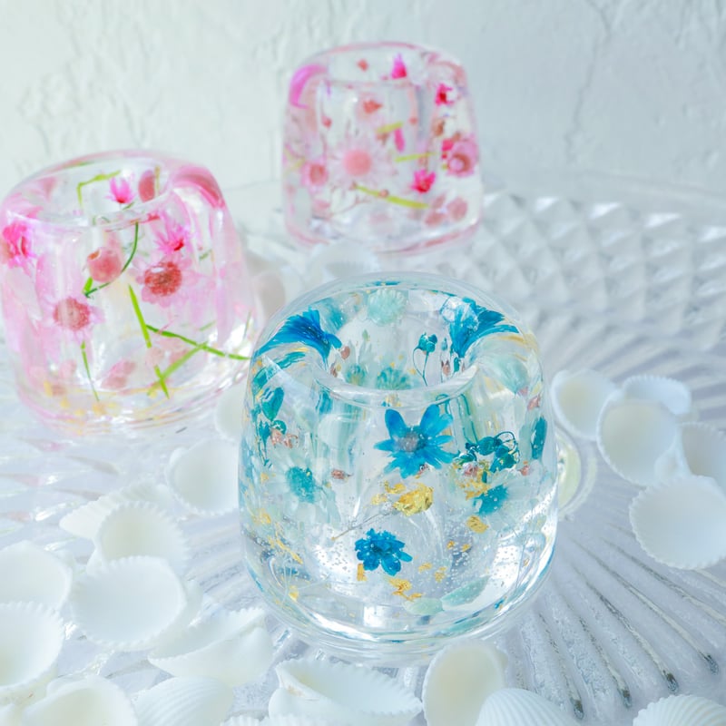 本物のお花を散りばめた固まるハーバリウムペン立て＆歯ブラシ ピンク2
