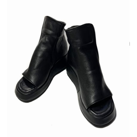 KMRii ・ケムリ・Crush Boots Sandal 03