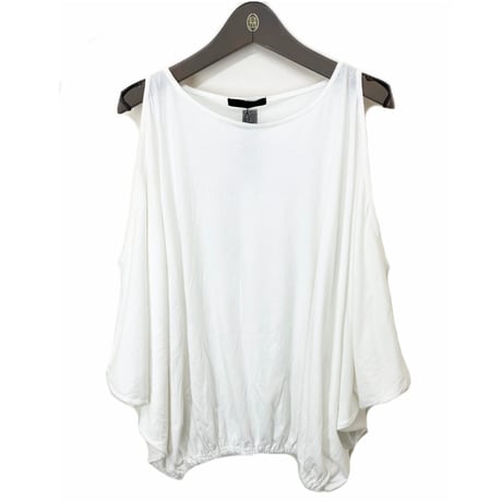 KMRii ・ケムリ・Open Shoulder Cut・カットソー