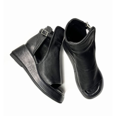 KMRii ・ケムリ・Crush Boots Sandal 03