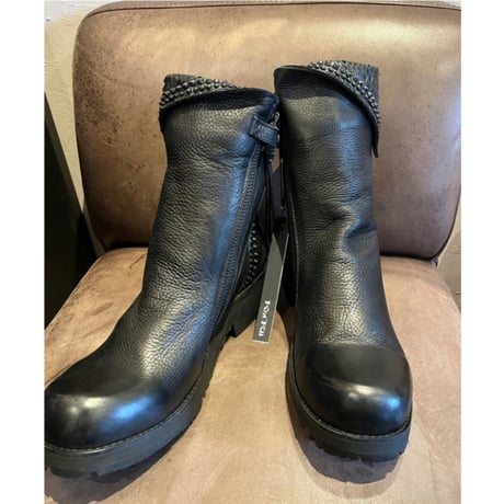 KMRii ・ケムリ・CRUSH SHORT BOOTS・ショートブーツ・入荷！