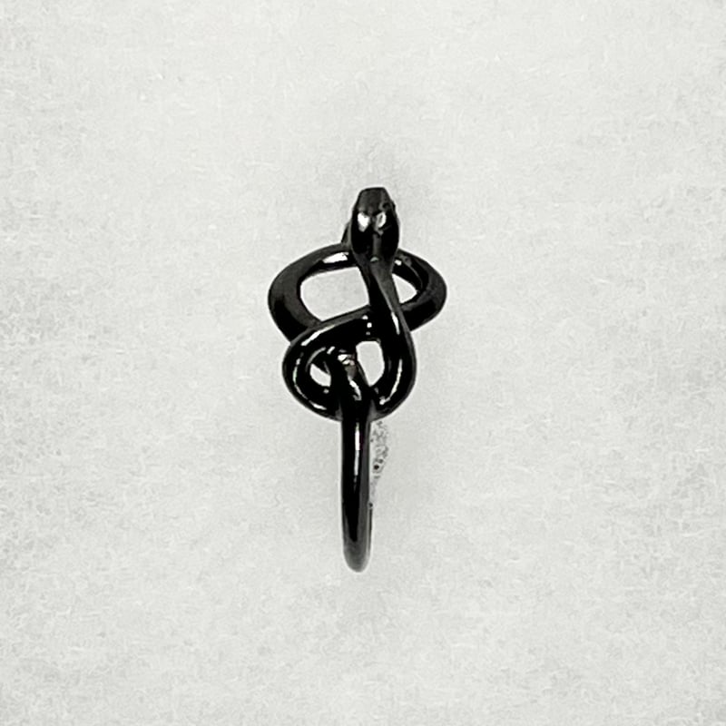 gunda ・ガンダ・STEALTH HOOP/PI・シングルピアス・再入荷 | MEGA