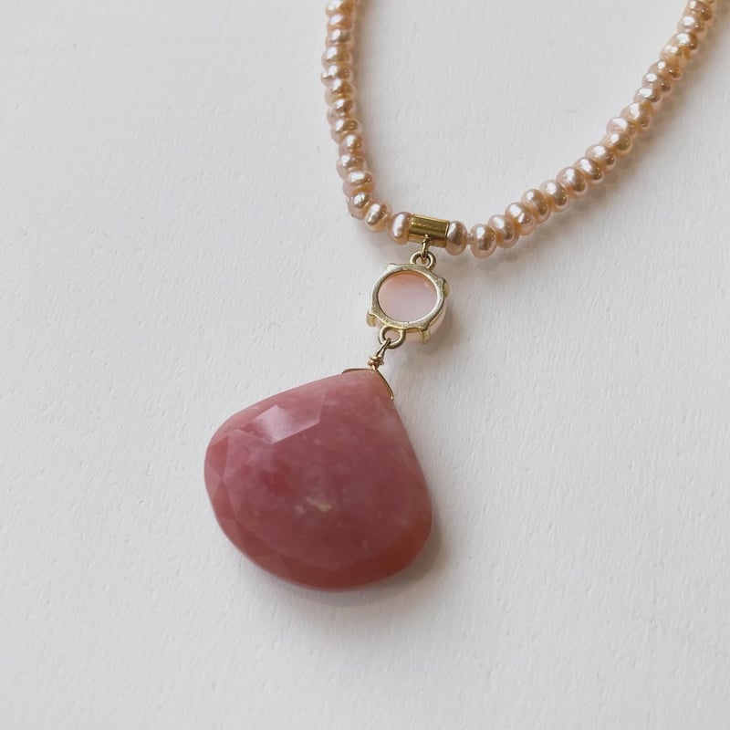 ピンクオパールと淡水パールのネックレス | su-py