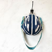 【サンプル039】アフリカ・バウレ族の織物（グリーン）ボニーバッグ（size/M）