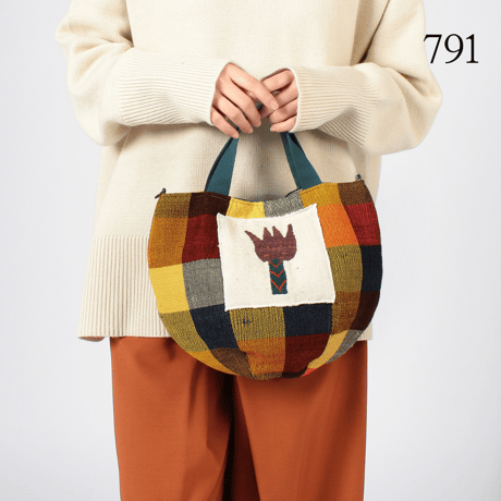 791-795 | 手織物×ナガ族手刺繍 ボニーバッグ（size/S）