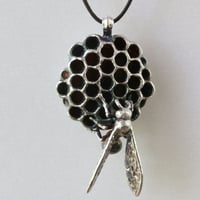 蜂の巣