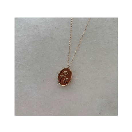 Rose garden necklace