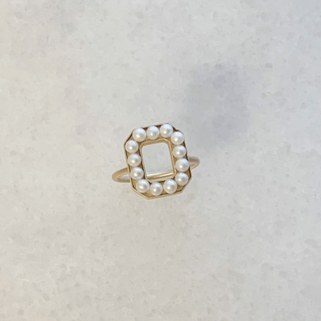 Octagon frame pearl ring