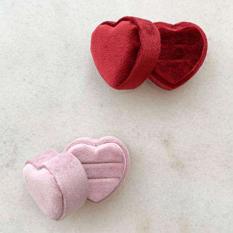 Velvet heart ring box