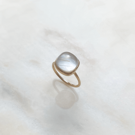 Rutile Quartz × White Mother of Pearl Cabochon Ring