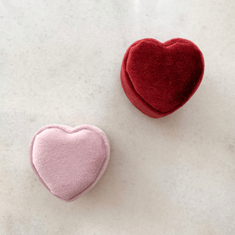 Velvet heart ring box