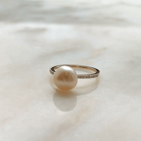 Melee Diamond Pearl Ring
