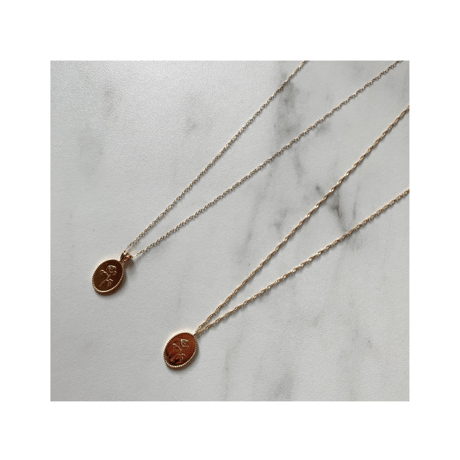 Rose garden necklace