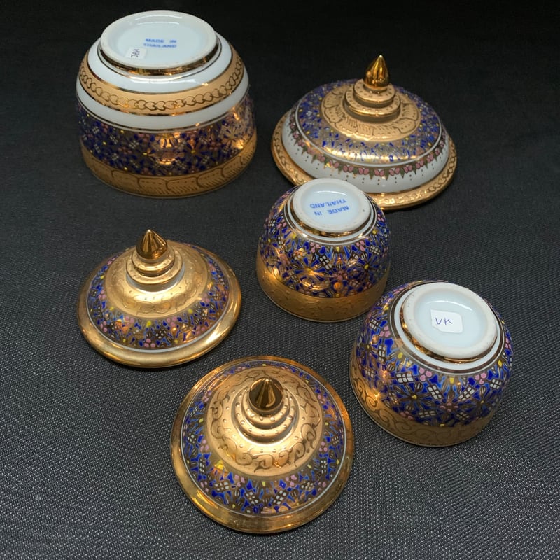 アンテーク　タイ　ベンジャロン焼き　陶器 蓋付き容器 Thailand Vintage 王室御用達 ベンジャロン焼き 蓋付 湯のみ 湯呑 小物