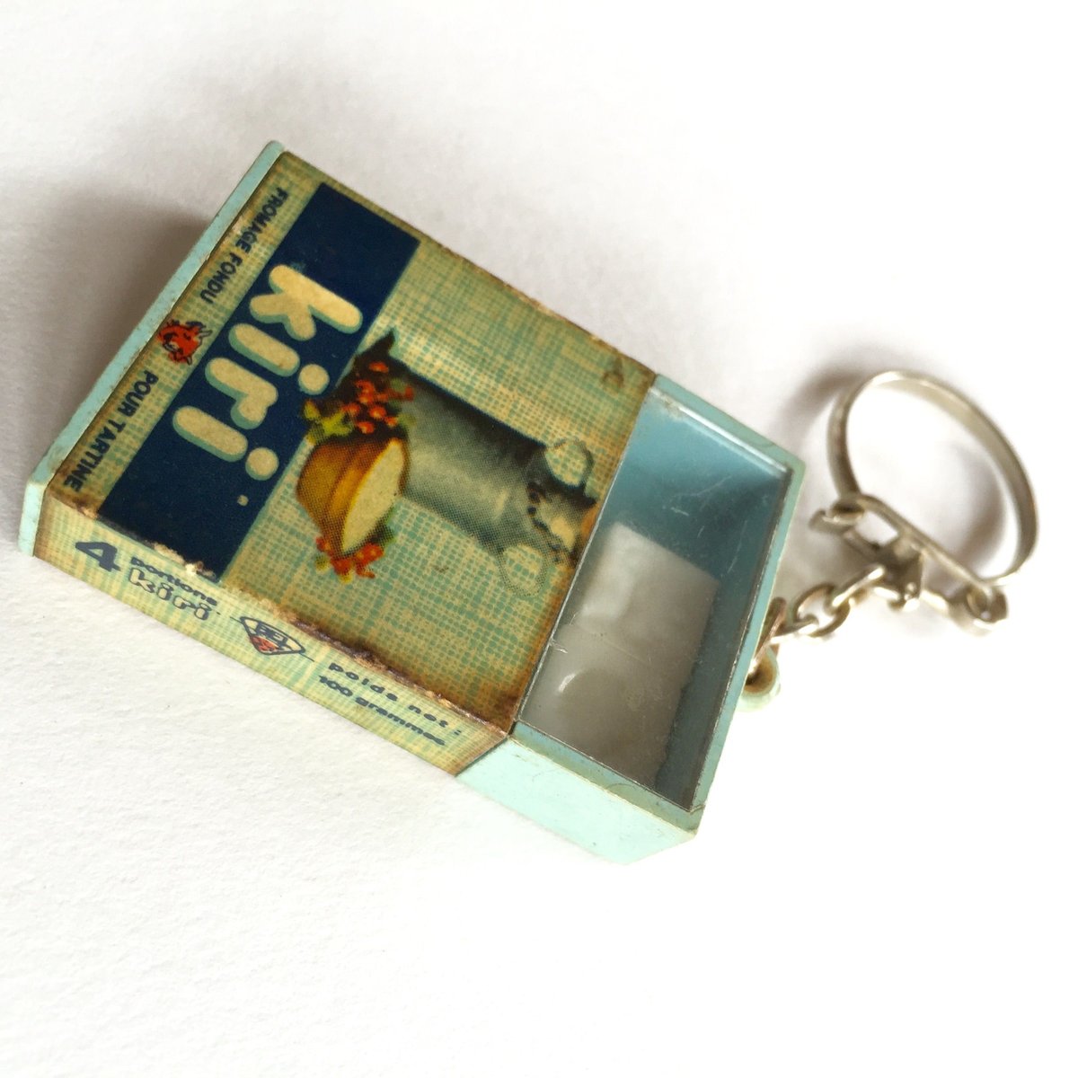 フレンチキーホルダー kiri チーズ 食品 アクリル フランス フレンチ