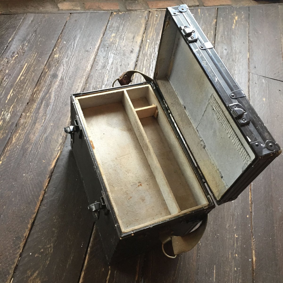 Japan Vintage スチール ケース 工具箱 道具箱 収納 ショルダー | Kica