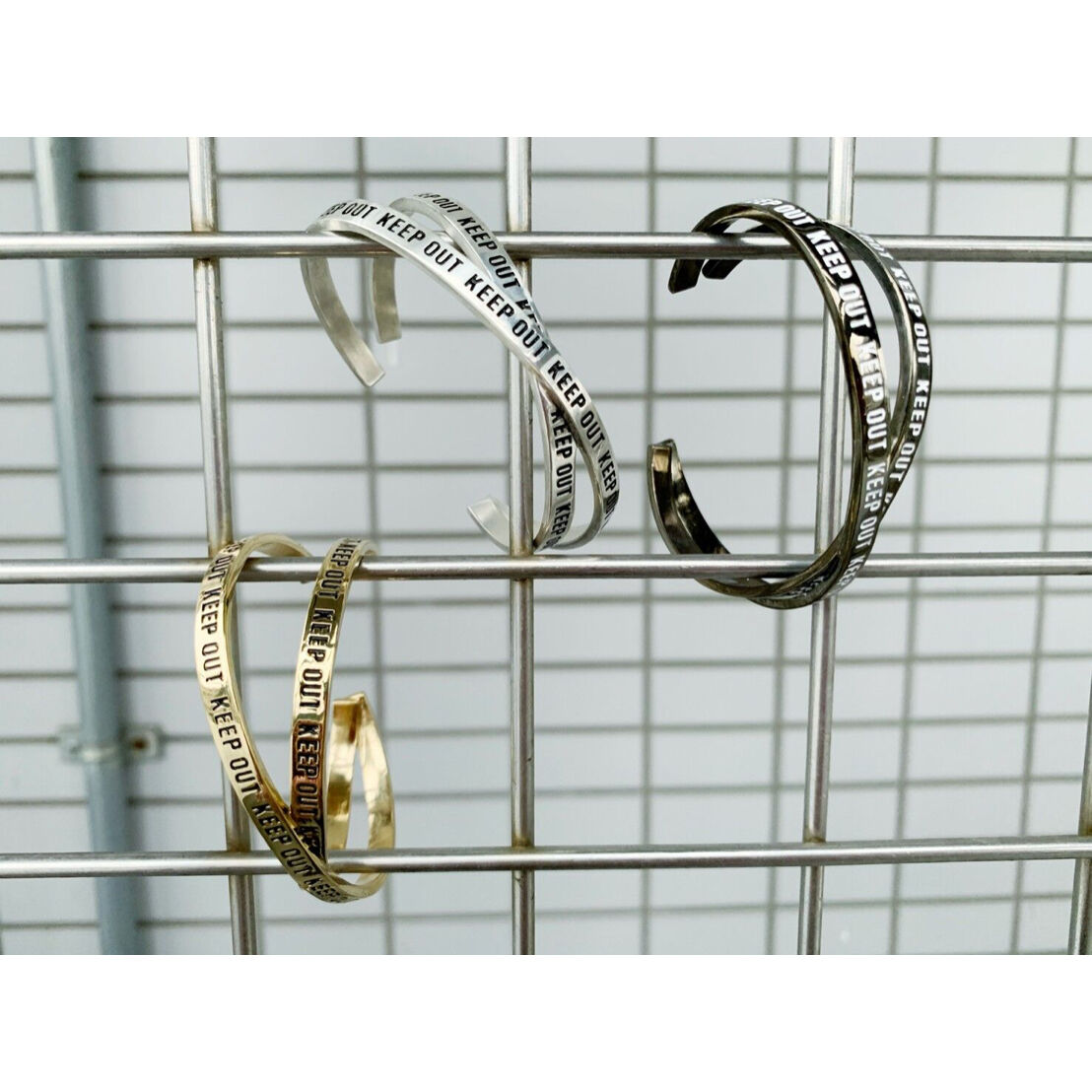 Keepout Double-dealing Bangle | ha | za | ma (o Keepout Double-dealing Bangle | ha | za | ma (o