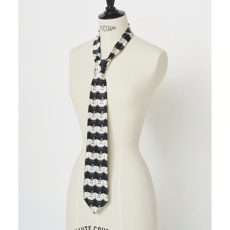 Aim / Lycopene / Vitamin / Nicotine / Caffeine / Alcohol / Makeup Necktie