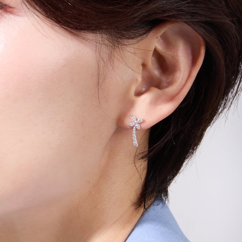 PT900 / PT950 ダイヤモンド ピアス 123308020422 | VERITEO