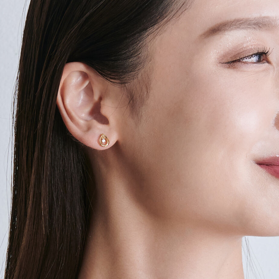 K18YGダイヤモンドピアス(シングルダンシングストーン K18YGダイヤモンドピアス(シングルダンシングストーン