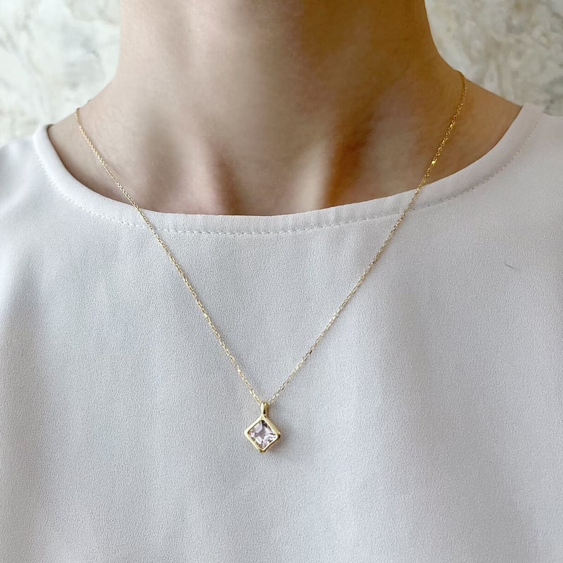 K18YG モルガナイトネックレス | VERITEOnline-Shop K18YG モルガナイトネックレス | VERITEOnline-Shop