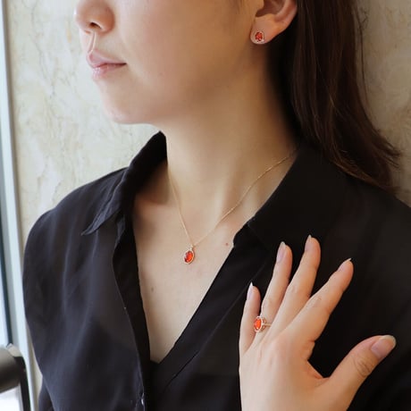 QIREINI K10YG ダイヤモンド／カーネリアン ピアス 102008010075